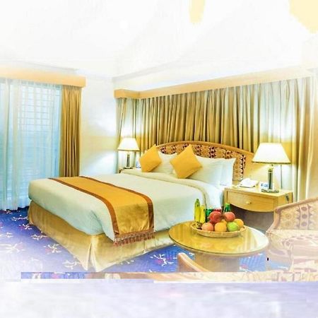 Hotel Lake Castle - Parkview Dhaka Exterior photo