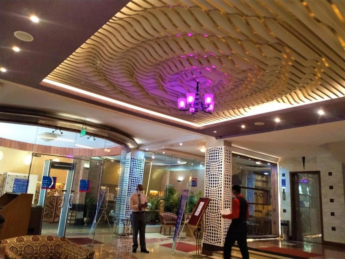Hotel Lake Castle - Parkview Dhaka Exterior photo