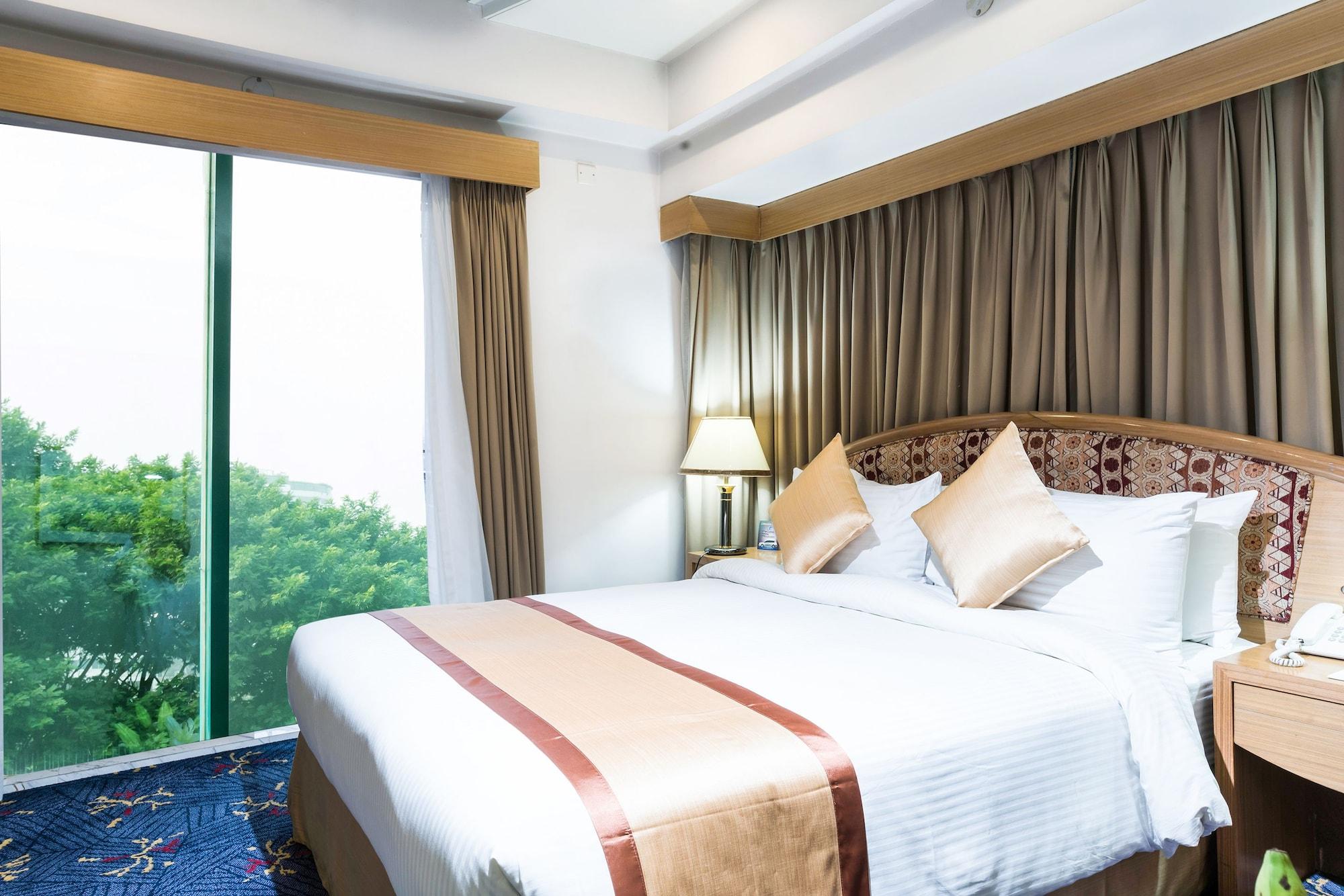 Hotel Lake Castle - Parkview Dhaka Exterior photo
