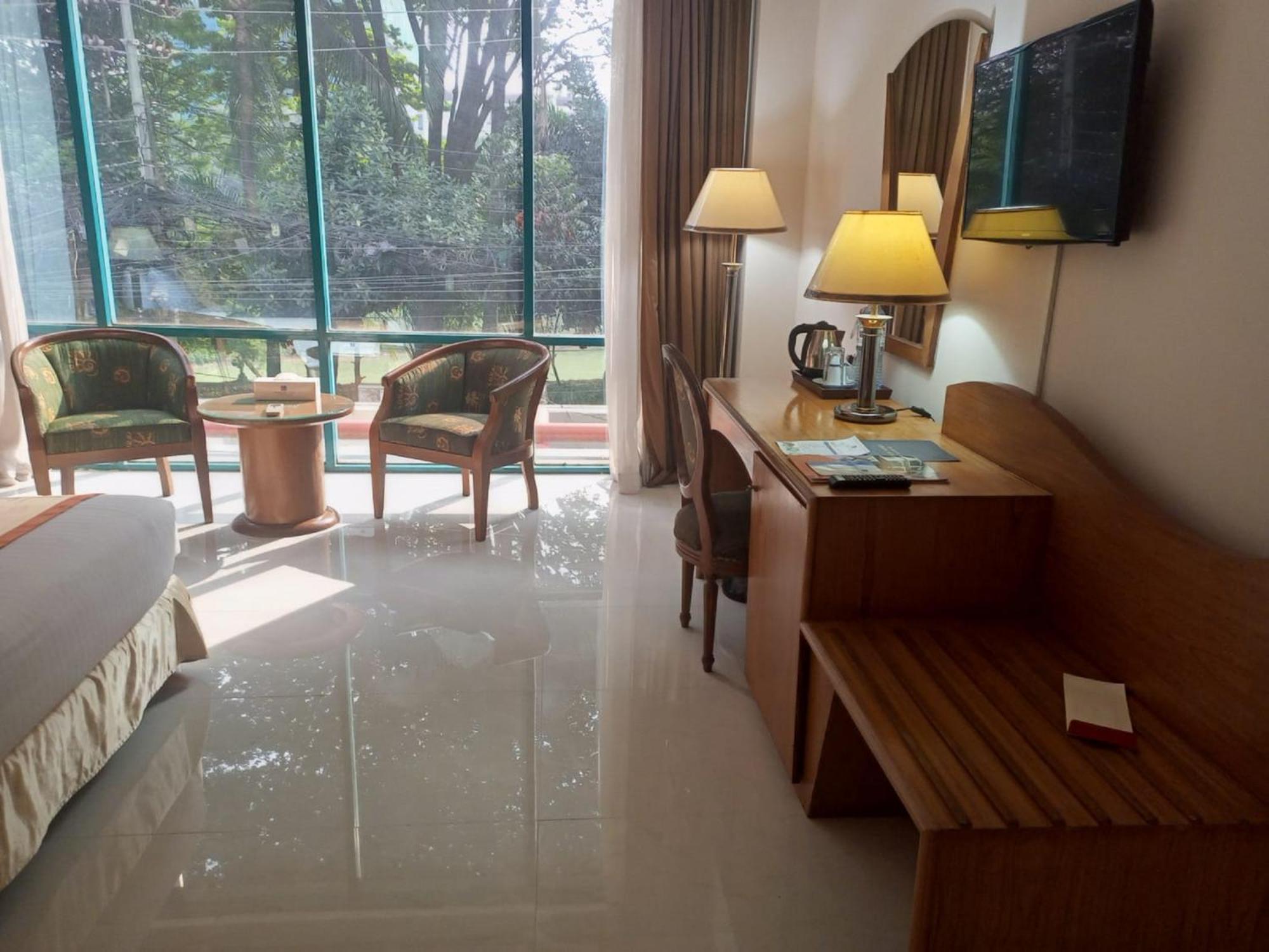 Hotel Lake Castle - Parkview Dhaka Exterior photo